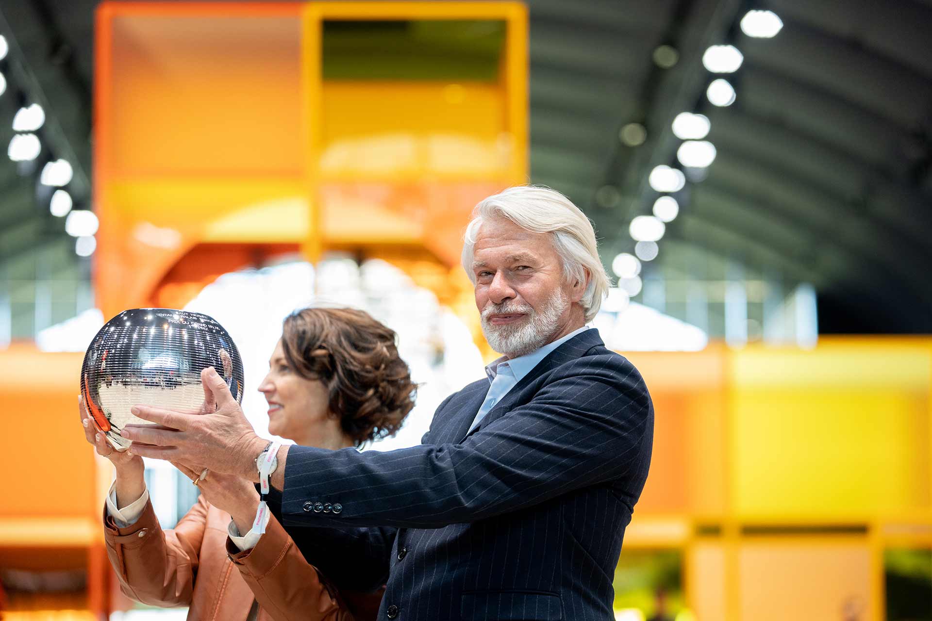 Hélène Dubrule - DG Hermès Distribution France & Chris Dercon - Président de la RMN Grand Palais Jessica Rodrigues @ Hermès 2022